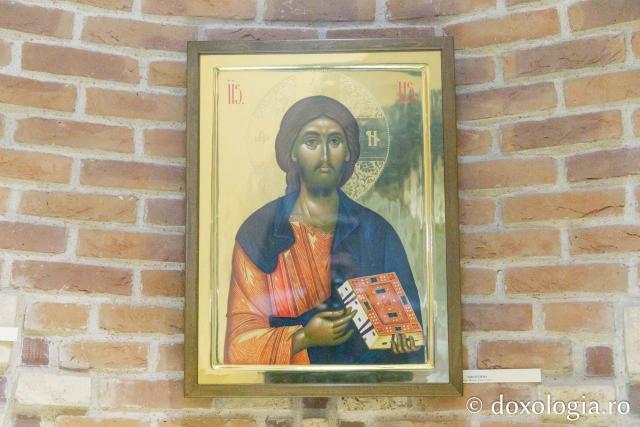 A treia ediție a expoziției de icoane „Veronica” la Iași