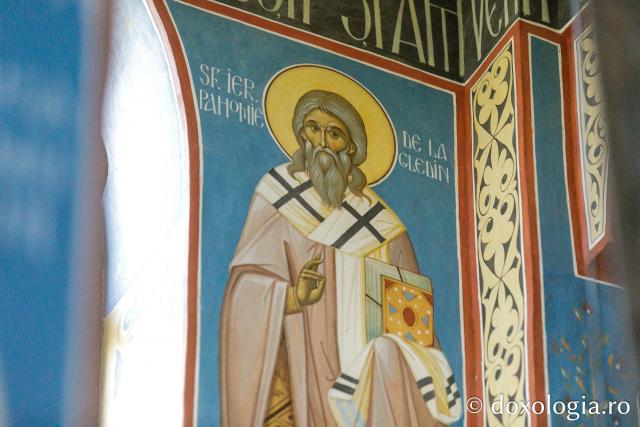Biserica „Sfânta Vineri și Sfântul Ierarh Alexandru” din Iași în așteptarea veșmântului de sfințire / Foto: pr. Silviu Cluci Biserica „Sfânta Vineri și Sfântul Ierarh Alexandru” din Iași
