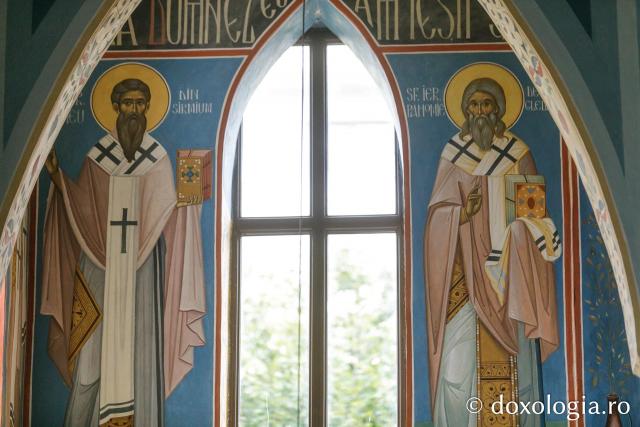 Biserica „Sfânta Vineri și Sfântul Ierarh Alexandru” din Iași în așteptarea veșmântului de sfințire / Foto: pr. Silviu Cluci Biserica „Sfânta Vineri și Sfântul Ierarh Alexandru” din Iași