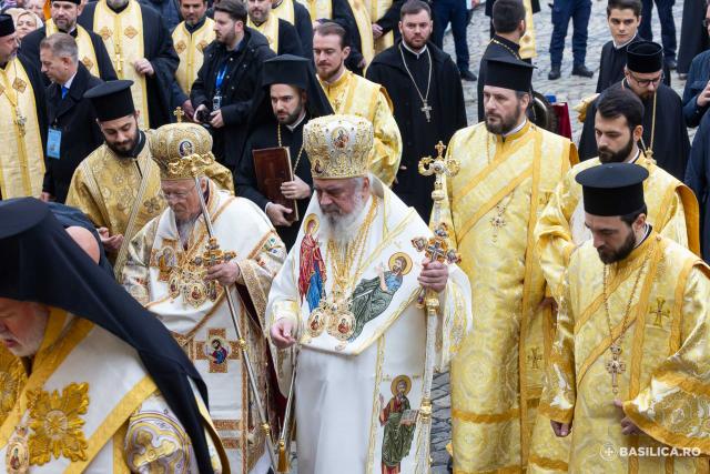 Patriarhul Ecumenic a slujit la sărbătoarea Sfântului Dimitrie cel Nou