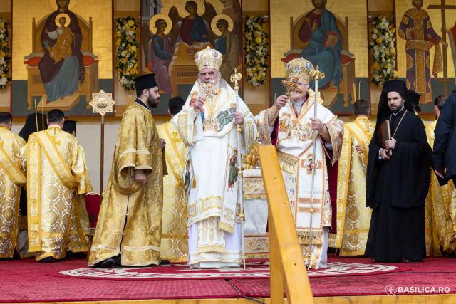 Patriarhul Ecumenic a slujit la sărbătoarea Sfântului Dimitrie cel Nou