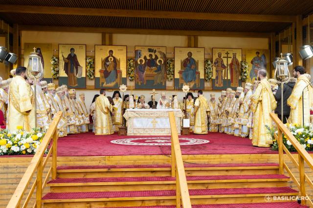 Patriarhul Ecumenic a slujit la sărbătoarea Sfântului Dimitrie cel Nou