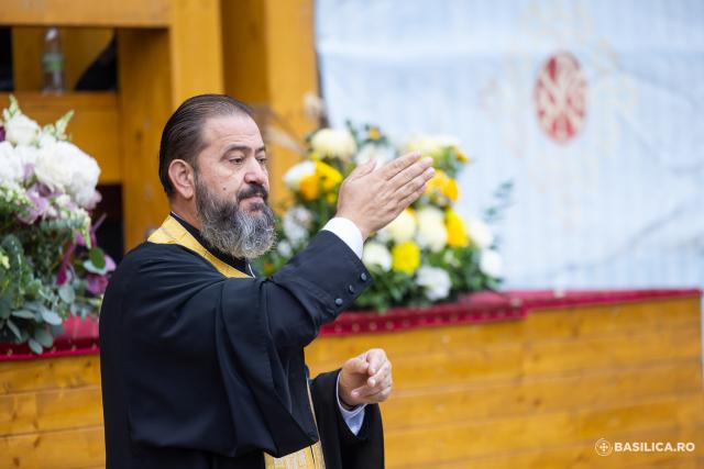 Patriarhul Ecumenic a slujit la sărbătoarea Sfântului Dimitrie cel Nou