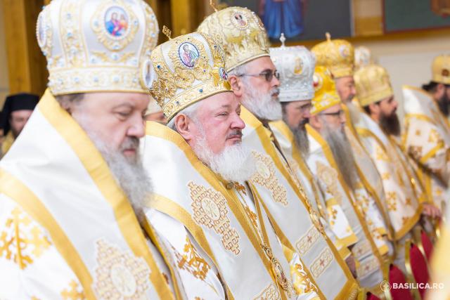 Patriarhul Ecumenic a slujit la sărbătoarea Sfântului Dimitrie cel Nou
