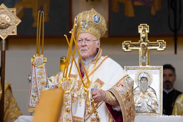Patriarhul Ecumenic a slujit la sărbătoarea Sfântului Dimitrie cel Nou