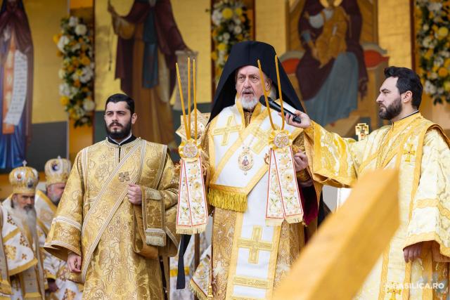 Patriarhul Ecumenic a slujit la sărbătoarea Sfântului Dimitrie cel Nou