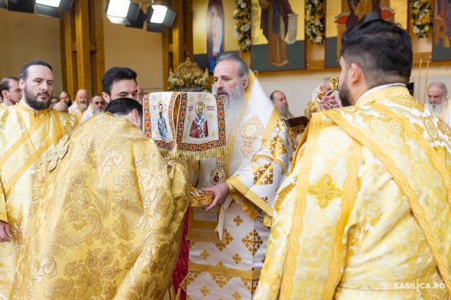 Patriarhul Ecumenic a slujit la sărbătoarea Sfântului Dimitrie cel Nou