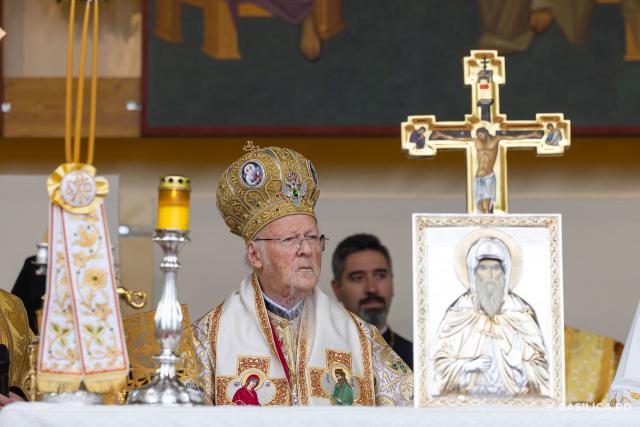 Patriarhul Ecumenic a slujit la sărbătoarea Sfântului Dimitrie cel Nou