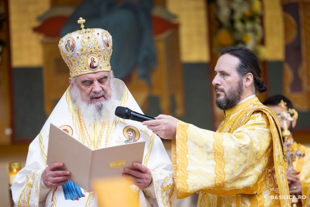 Patriarhul Ecumenic a slujit la sărbătoarea Sfântului Dimitrie cel Nou