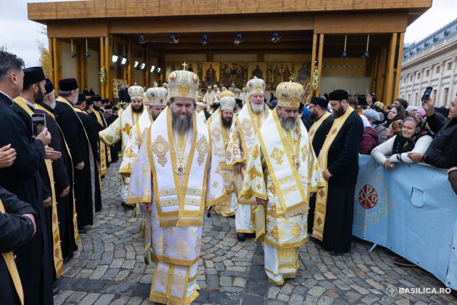Patriarhul Ecumenic a slujit la sărbătoarea Sfântului Dimitrie cel Nou
