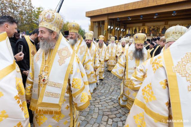 Patriarhul Ecumenic a slujit la sărbătoarea Sfântului Dimitrie cel Nou