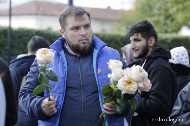 Soare, rugăciune și așteptare: jurnal de pelerin la Sfânta Cuvioasă Parascheva – Ziua a V-a