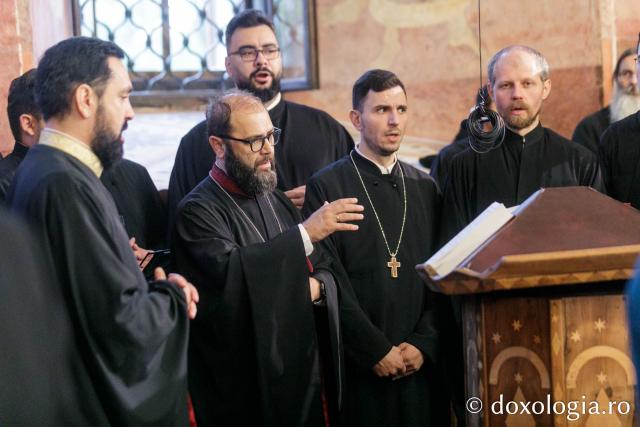 (Foto) Sfânta Liturghie de la Proclamarea Canonizării Sfântului Preot Mărturisitor Dumitru Stăniloae
