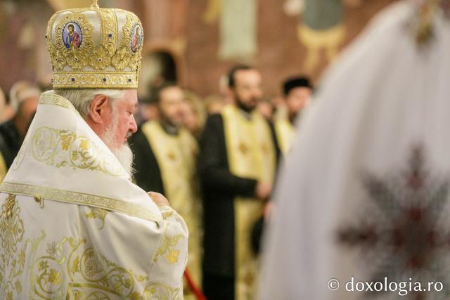 (Foto) Sfânta Liturghie de la Proclamarea Canonizării Sfântului Preot Mărturisitor Dumitru Stăniloae