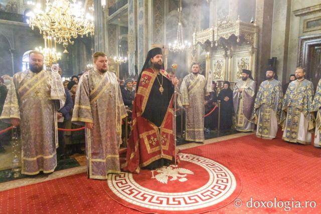 PS Teofil Trotușanul a slujit la Catedrala Mitropolitană din Iași în ultima zi de hram / Foto: pr. Silviu Cluci PS Teofil Trotușanul a slujit la Catedrala Mitropolitană din Iași în ultima zi de hram