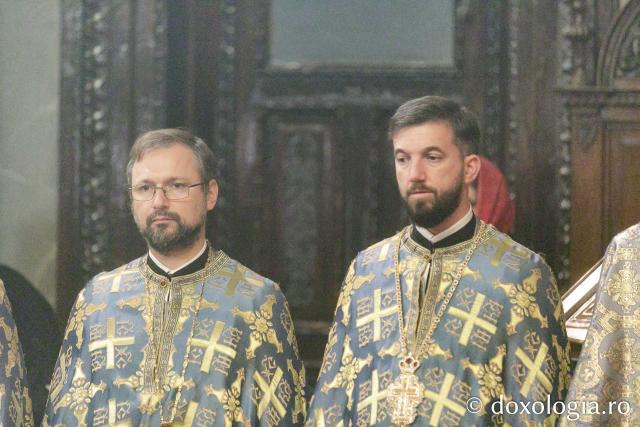 PS Teofil Trotușanul a slujit la Catedrala Mitropolitană din Iași în ultima zi de hram / Foto: pr. Silviu Cluci PS Teofil Trotușanul a slujit la Catedrala Mitropolitană din Iași în ultima zi de hram
