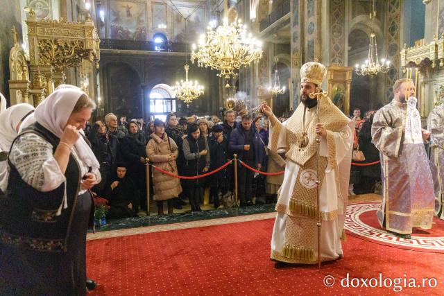 PS Teofil Trotușanul a slujit la Catedrala Mitropolitană din Iași în ultima zi de hram / Foto: pr. Silviu Cluci PS Teofil Trotușanul a slujit la Catedrala Mitropolitană din Iași în ultima zi de hram