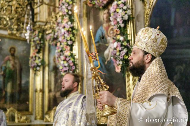 PS Teofil Trotușanul a slujit la Catedrala Mitropolitană din Iași în ultima zi de hram / Foto: pr. Silviu Cluci PS Teofil Trotușanul a slujit la Catedrala Mitropolitană din Iași în ultima zi de hram