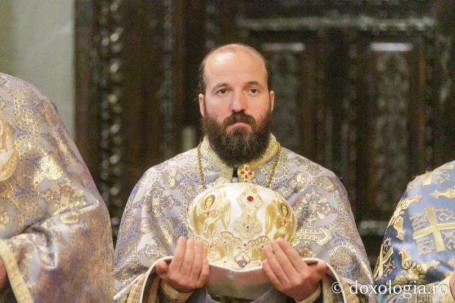 PS Teofil Trotușanul a slujit la Catedrala Mitropolitană din Iași în ultima zi de hram / Foto: pr. Silviu Cluci PS Teofil Trotușanul a slujit la Catedrala Mitropolitană din Iași în ultima zi de hram