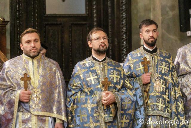 PS Teofil Trotușanul a slujit la Catedrala Mitropolitană din Iași în ultima zi de hram / Foto: pr. Silviu Cluci PS Teofil Trotușanul a slujit la Catedrala Mitropolitană din Iași în ultima zi de hram