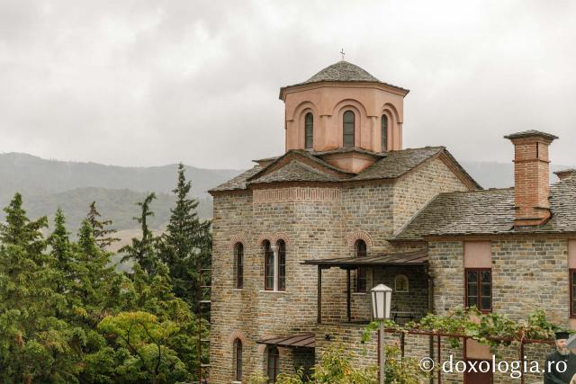 Pe urmele Sfântului Grigorie Palama, la Mănăstirea Vatoped din Athos