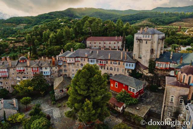 Pe urmele Sfântului Grigorie Palama, la Mănăstirea Vatoped din Athos