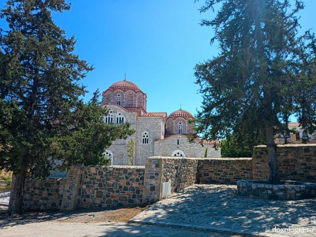Clipe de zăbavă la Mănăstirea „Panaghia Ypseni” din Insula Rodos