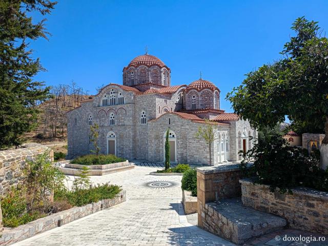 Clipe de zăbavă la Mănăstirea „Panaghia Ypseni” din Insula Rodos