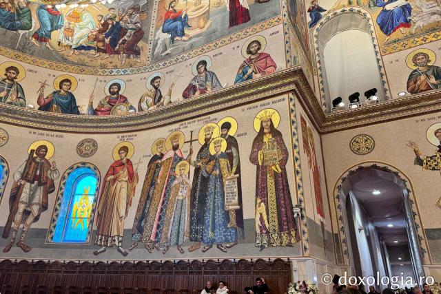 Pictura Catedralei Naționale, în ziua sfințirii