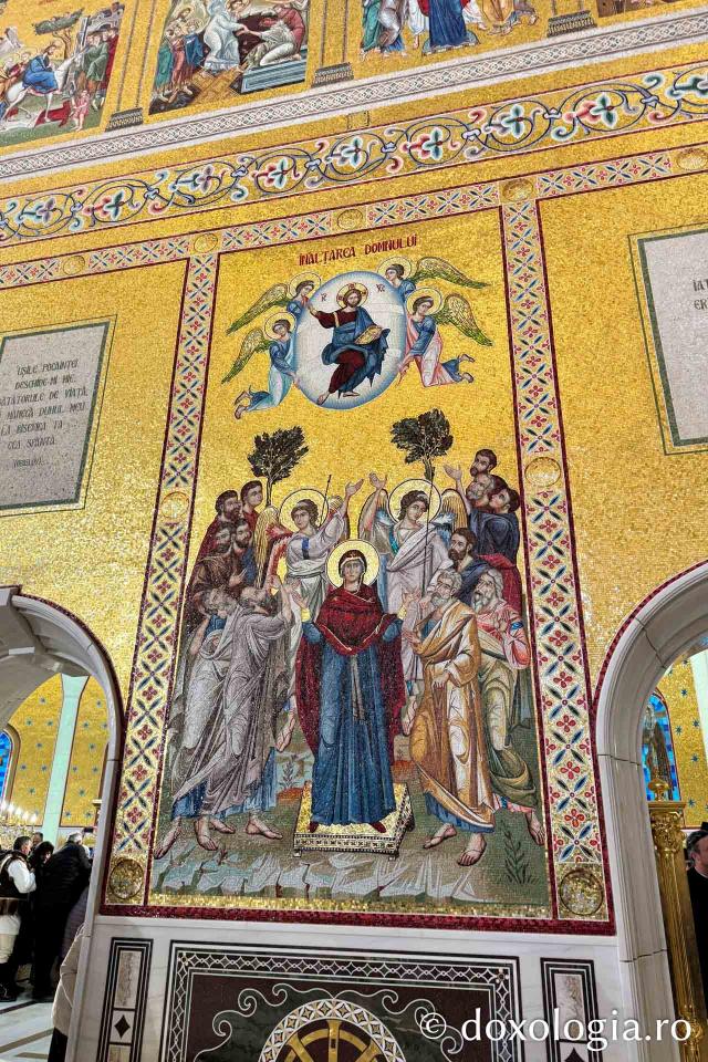 Pictura Catedralei Naționale, în ziua sfințirii