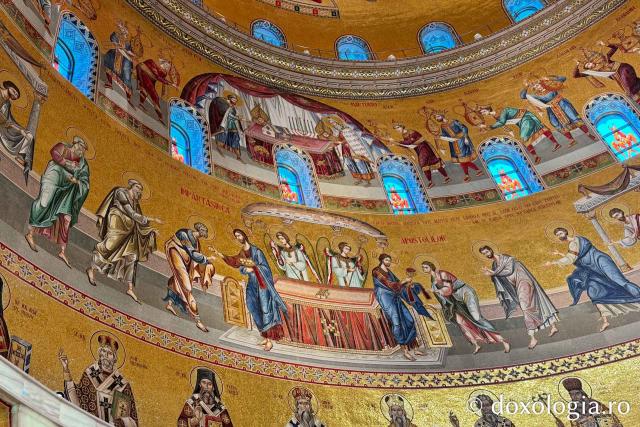 Pictura Catedralei Naționale, în ziua sfințirii