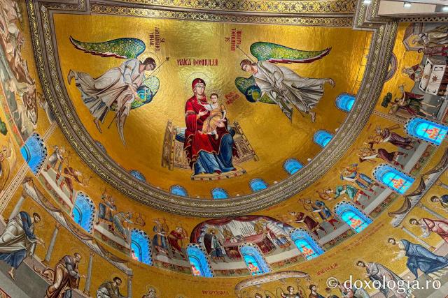 Pictura Catedralei Naționale, în ziua sfințirii