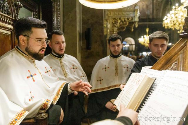 Priveghere în cinstea Sfântului Grigorie Palama la Catedrala Mitropolitană din Iași / Foto: pr. Silviu Cluci Priveghere în cinstea Sfântului Grigorie Palama la Catedrala Mitropolitană din Iași