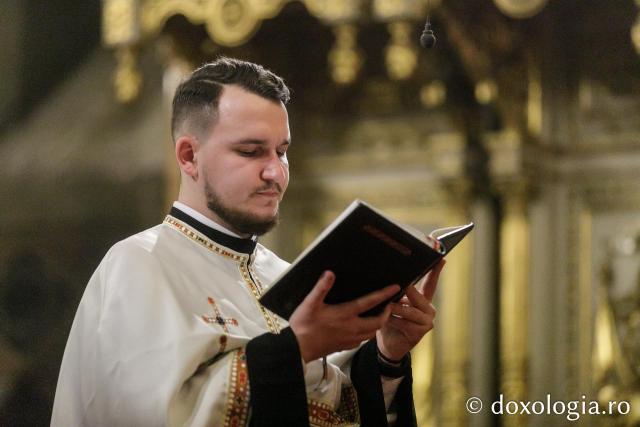 Priveghere în cinstea Sfântului Grigorie Palama la Catedrala Mitropolitană din Iași / Foto: pr. Silviu Cluci Priveghere în cinstea Sfântului Grigorie Palama la Catedrala Mitropolitană din Iași