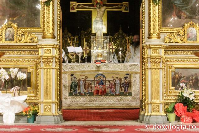 Priveghere în cinstea Sfântului Grigorie Palama la Catedrala Mitropolitană din Iași / Foto: pr. Silviu Cluci Priveghere în cinstea Sfântului Grigorie Palama la Catedrala Mitropolitană din Iași