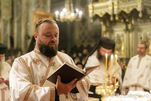 Priveghere în cinstea Sfântului Grigorie Palama la Catedrala Mitropolitană din Iași / Foto: pr. Silviu Cluci Priveghere în cinstea Sfântului Grigorie Palama la Catedrala Mitropolitană din Iași