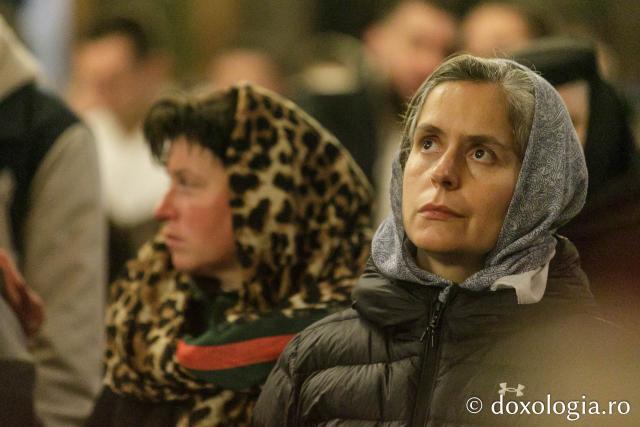 Priveghere în cinstea Sfântului Grigorie Palama la Catedrala Mitropolitană din Iași / Foto: pr. Silviu Cluci Priveghere în cinstea Sfântului Grigorie Palama la Catedrala Mitropolitană din Iași