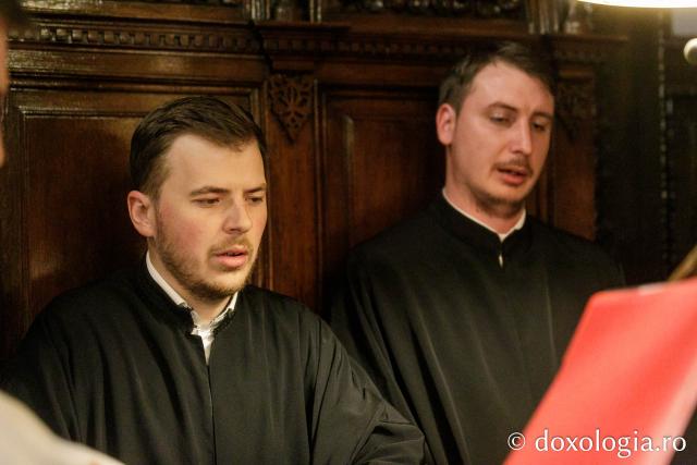 Priveghere în cinstea Sfântului Grigorie Palama la Catedrala Mitropolitană din Iași / Foto: pr. Silviu Cluci Priveghere în cinstea Sfântului Grigorie Palama la Catedrala Mitropolitană din Iași
