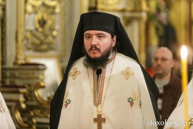 Priveghere în cinstea Sfântului Grigorie Palama la Catedrala Mitropolitană din Iași / Foto: pr. Silviu Cluci Priveghere în cinstea Sfântului Grigorie Palama la Catedrala Mitropolitană din Iași