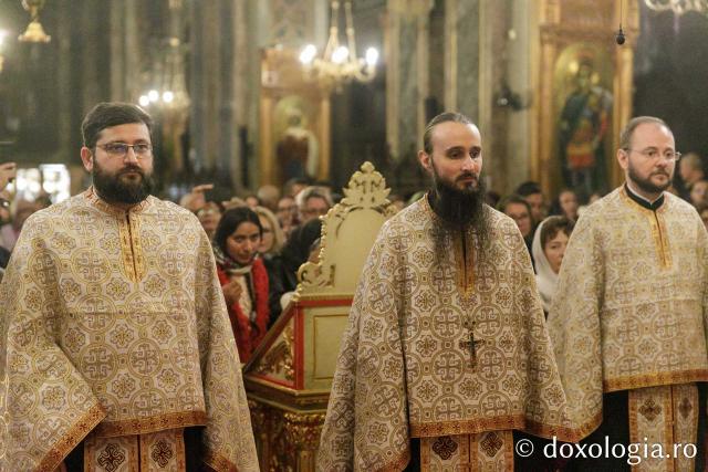Priveghere în cinstea Sfântului Andrei la Catedrala Mitropolitană din Iași