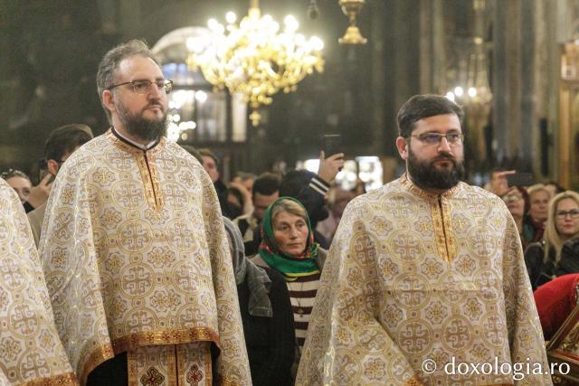 Priveghere în cinstea Sfântului Andrei la Catedrala Mitropolitană din Iași