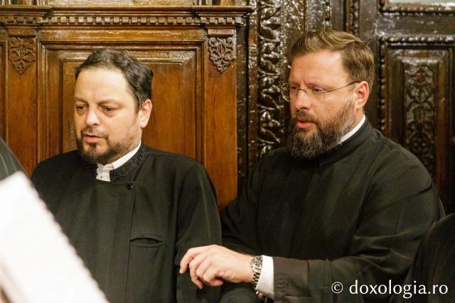 Priveghere în cinstea Sfântului Andrei la Catedrala Mitropolitană din Iași