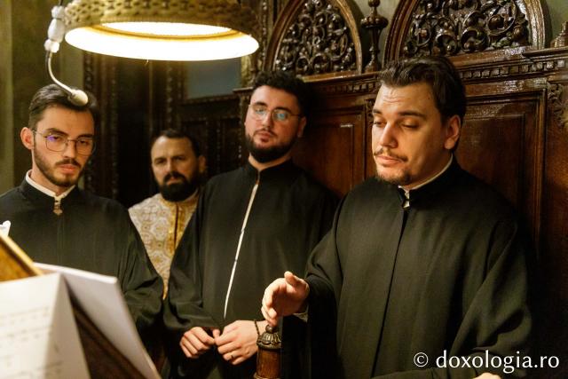 Priveghere în cinstea Sfântului Andrei la Catedrala Mitropolitană din Iași