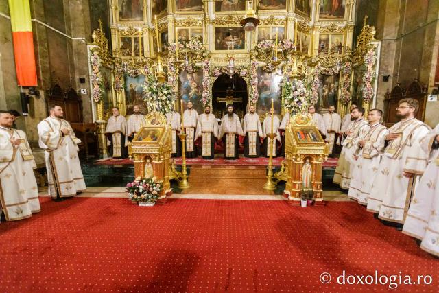 Priveghere în cinstea Sfântului Andrei la Catedrala Mitropolitană din Iași