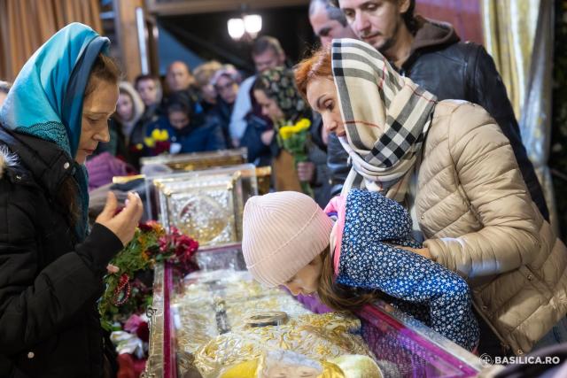 Slujbă de priveghere în cinstea Sfântului Dimitrie cel Nou