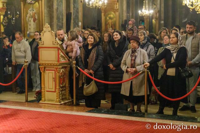 Priveghere în cinstea Sfântului Iosif cel Milostiv la Catedrala Mitropolitană din Iași / Foto: pr. Silviu Cluci Priveghere în cinstea Sfântului Iosif cel Milostiv la Catedrala Mitropolitană din Iași