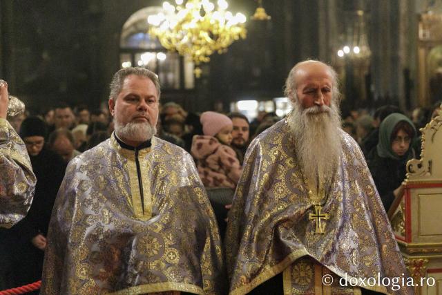 Priveghere în cinstea Sfântului Iosif cel Milostiv la Catedrala Mitropolitană din Iași / Foto: pr. Silviu Cluci Priveghere în cinstea Sfântului Iosif cel Milostiv la Catedrala Mitropolitană din Iași