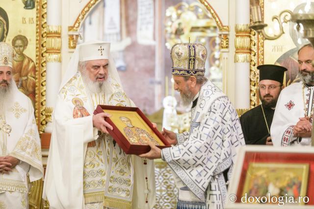 (Foto) Proclamarea Canonizării Sfântului Preot Mărturisitor Dumitru Stăniloae