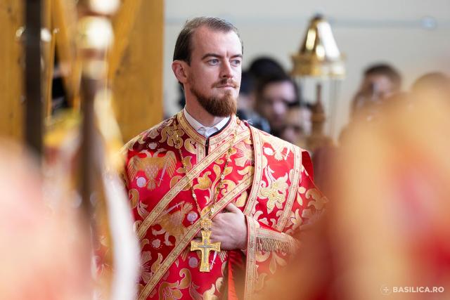 Priveghere în cinstea Sfântului Dimitrie, Izvorâtorul de Mir, la Catedrala Patriarhală (2025) / Foto: Raluca-Emanuela Ene – basilica.ro Priveghere în cinstea Sfântului Dimitrie, Izvorâtorul de Mir, la Catedrala Patriarhală (2025)