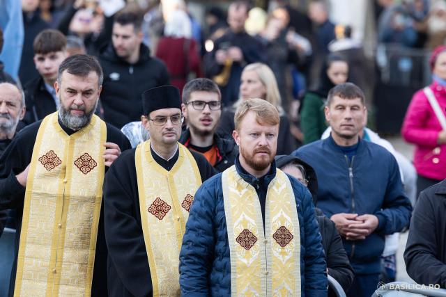 Priveghere în cinstea Sfântului Dimitrie, Izvorâtorul de Mir, la Catedrala Patriarhală (2025) / Foto: Raluca-Emanuela Ene – basilica.ro Priveghere în cinstea Sfântului Dimitrie, Izvorâtorul de Mir, la Catedrala Patriarhală (2025)